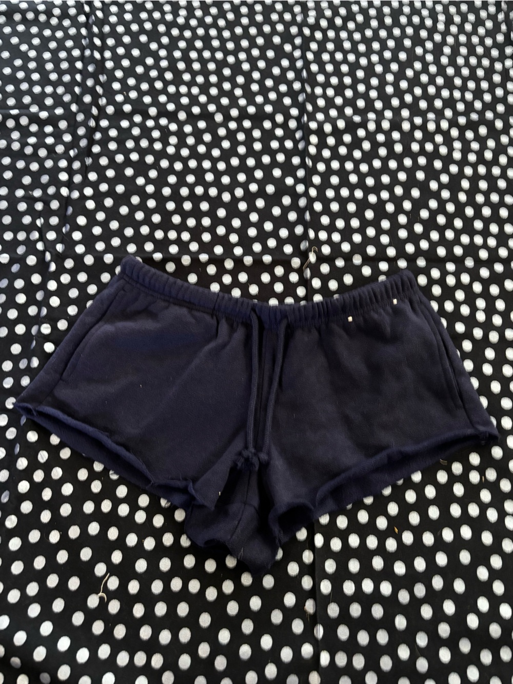 Navy sweat shorts with pockets